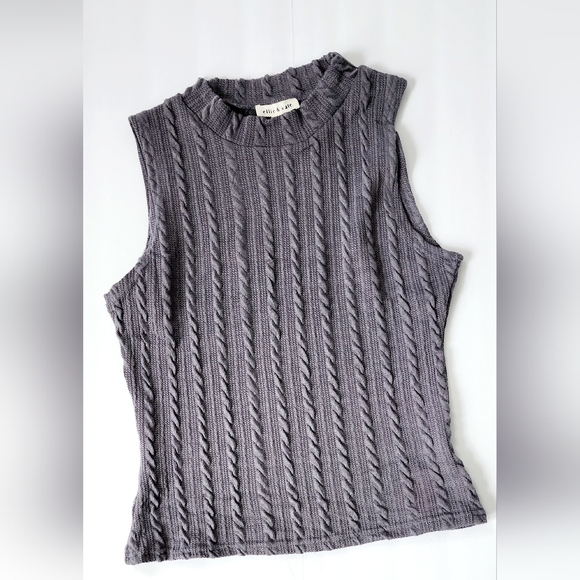 Ellie & Kate Women's Grey Knit Duster Round-Neck Cami, & Traveler's Knit Pants - Picture 2 of 5